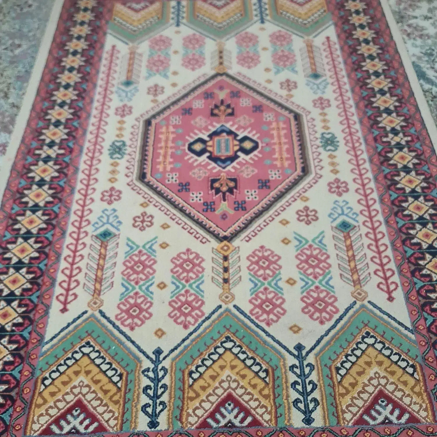 فرش ۶ متری سنتی|فرش|سبزوار, شهرک اندیشه|دیوار