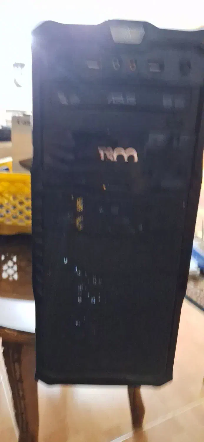 ۳ عدد کیس کامپیوتر.هاپ سوییچ.رک‌. اسکنر کاغذوانگشت|مودم و تجهیزات شبکه|ارومیه, |دیوار