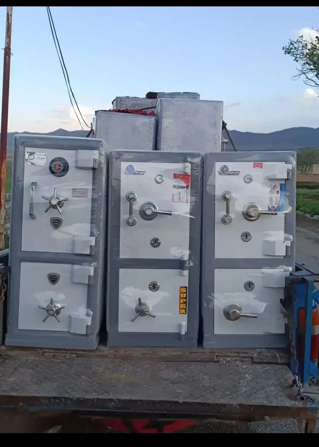 گاوصندوق عباسپور|ابزارآلات|ارومیه, |دیوار