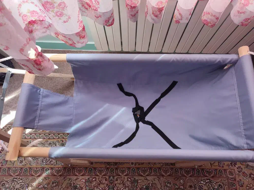 گهواره کودک ننو . تاشو . در حد نو .|تخت و صندلی بچه|پردیس, فاز ۴|دیوار