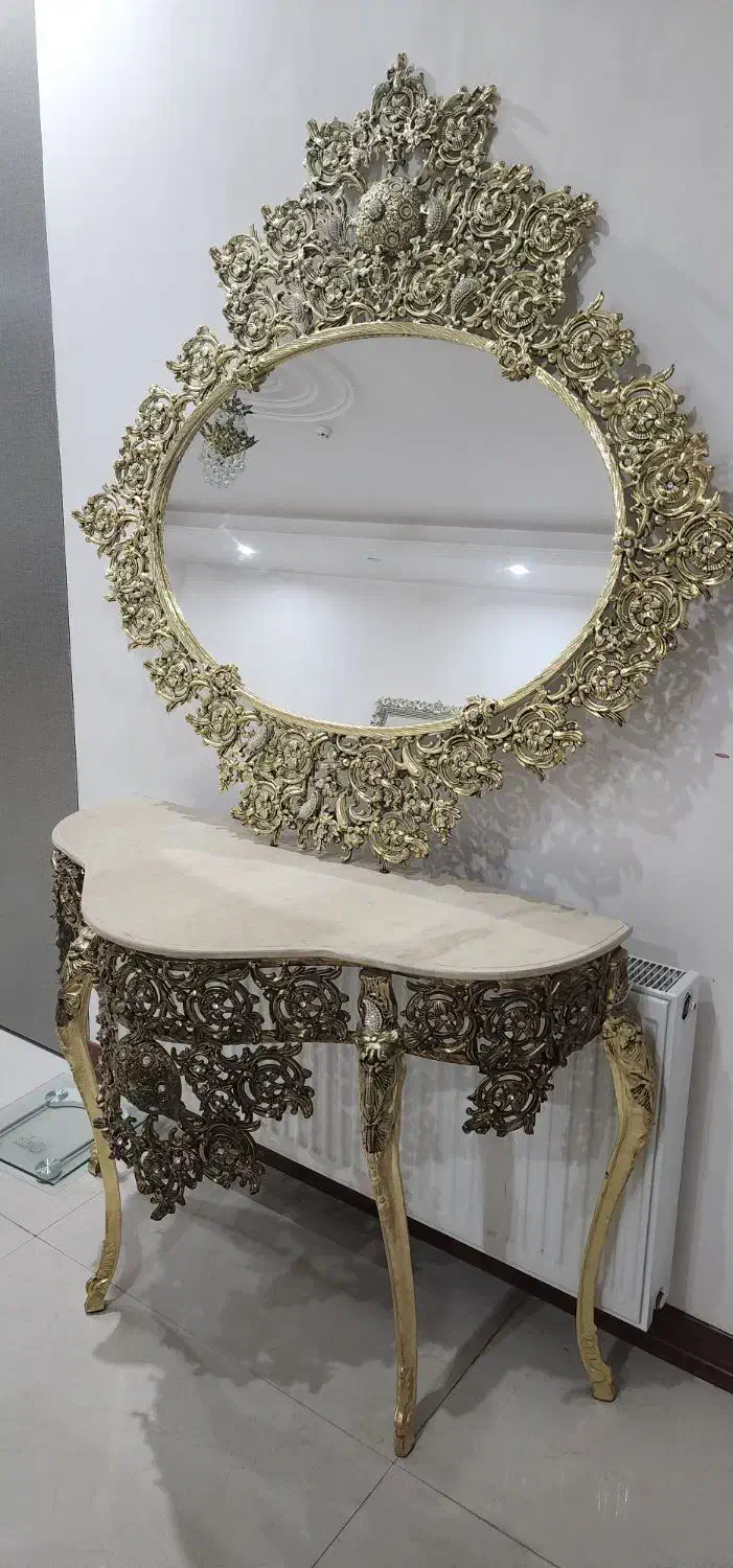 آیینه|آینه|هشتگرد, شهرک بعثت|دیوار