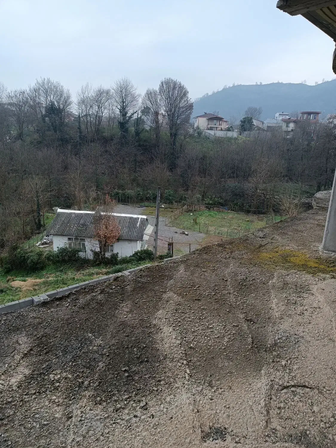 بنای نیمه کاره سوستان لاهیجان|فروش زمین و ملک کلنگی|لاهیجان, لیل|دیوار