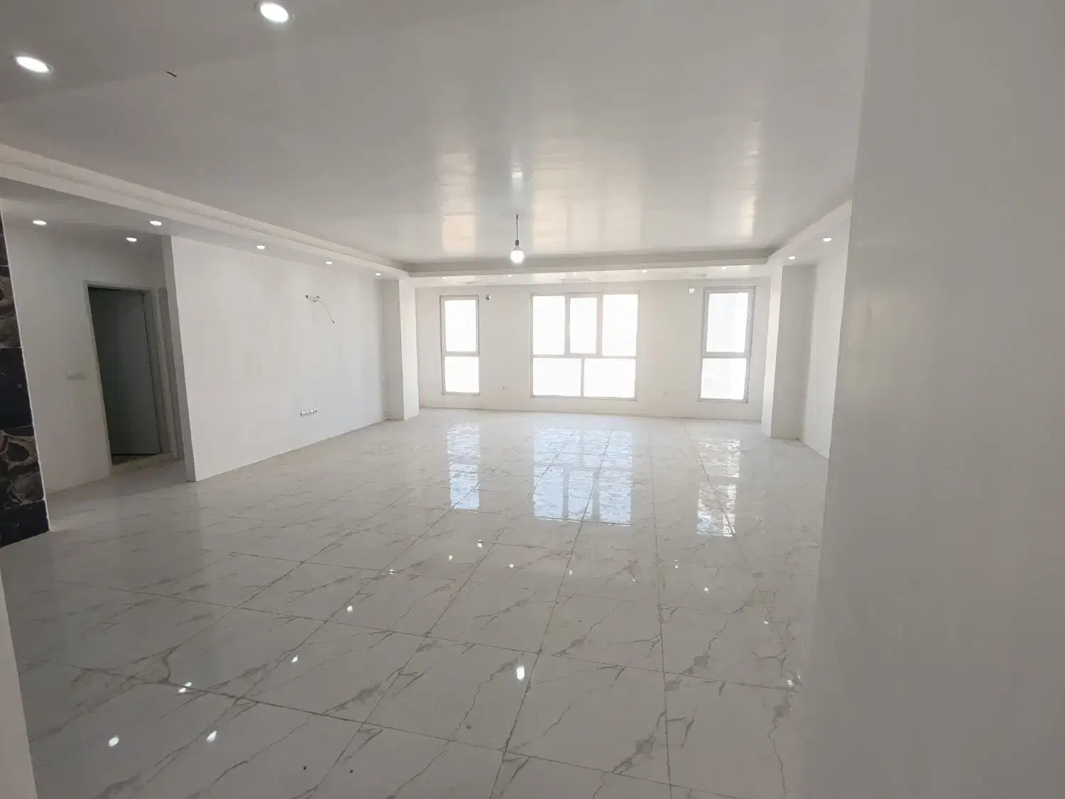 آپارتمان نوساز بر24متری میثم طبقه سوم غرق نور|فروش آپارتمان|قدس, شهر‌قدس|دیوار