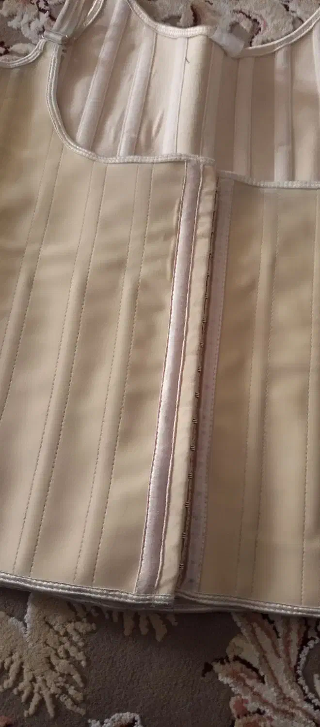 گن ساعت شنی اورجینال|لباس|رباط‌کریم, الارد|دیوار