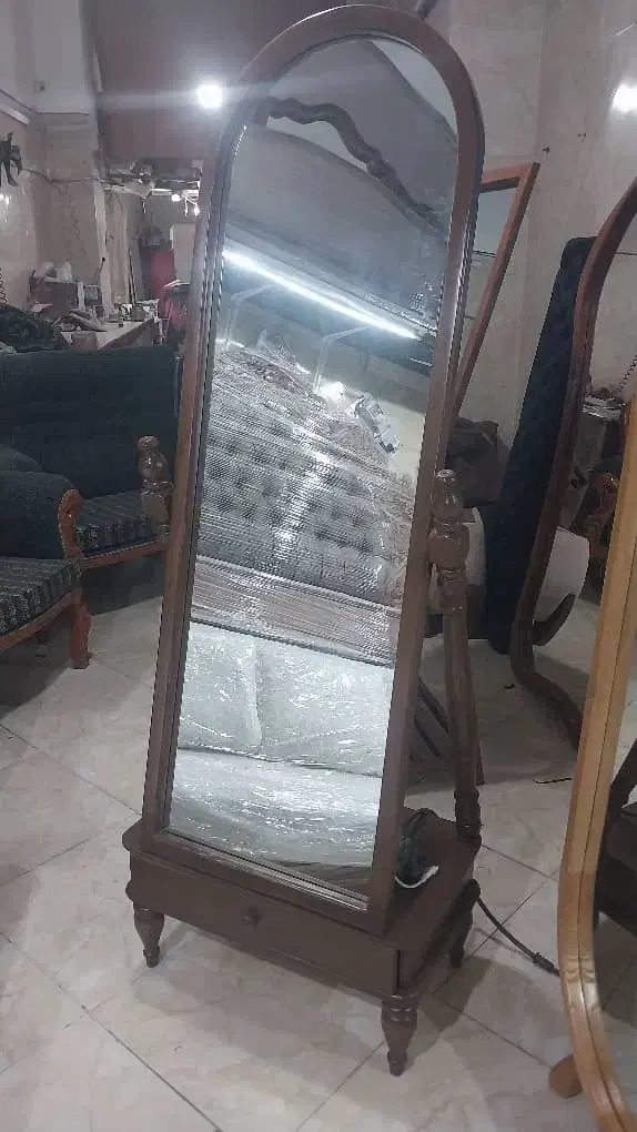 انواع اینه قدی|آینه|قدس, شهرقدس|دیوار