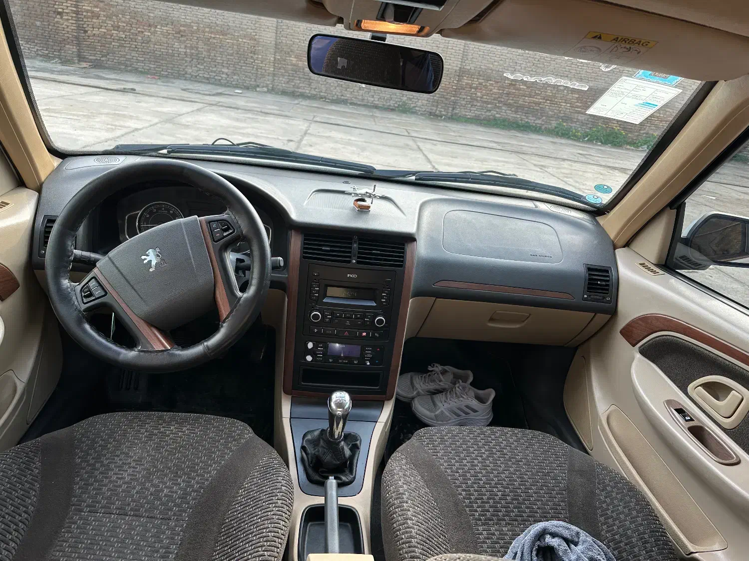 پژوپارسtu5مدل۴۰۱ بیرنگ سیمی|خودرو سواری و وانت|گنبد کاووس, |دیوار