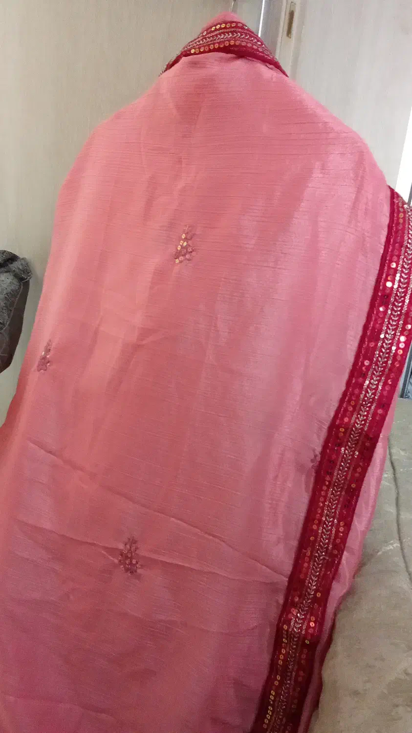 پاکدشت|لباس|پاکدشت, پاکدشت (مامازند)|دیوار