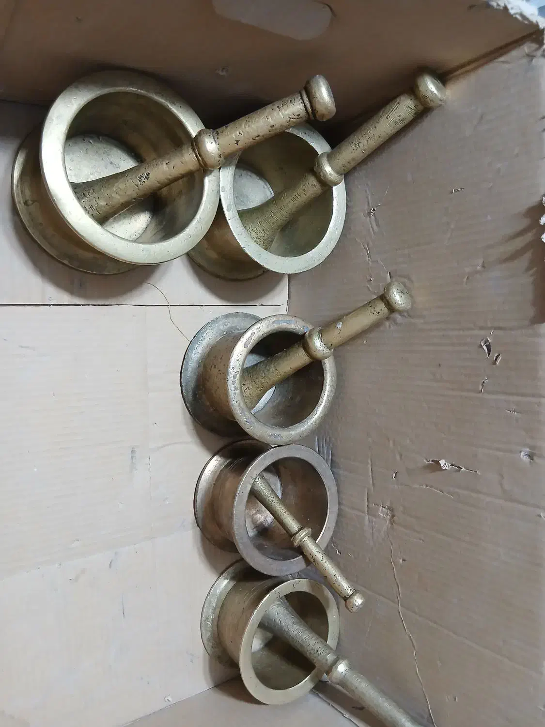 هاون قدیمی برنجه اصلی سنگین|ظروف پخت‌وپز|سنندج, |دیوار