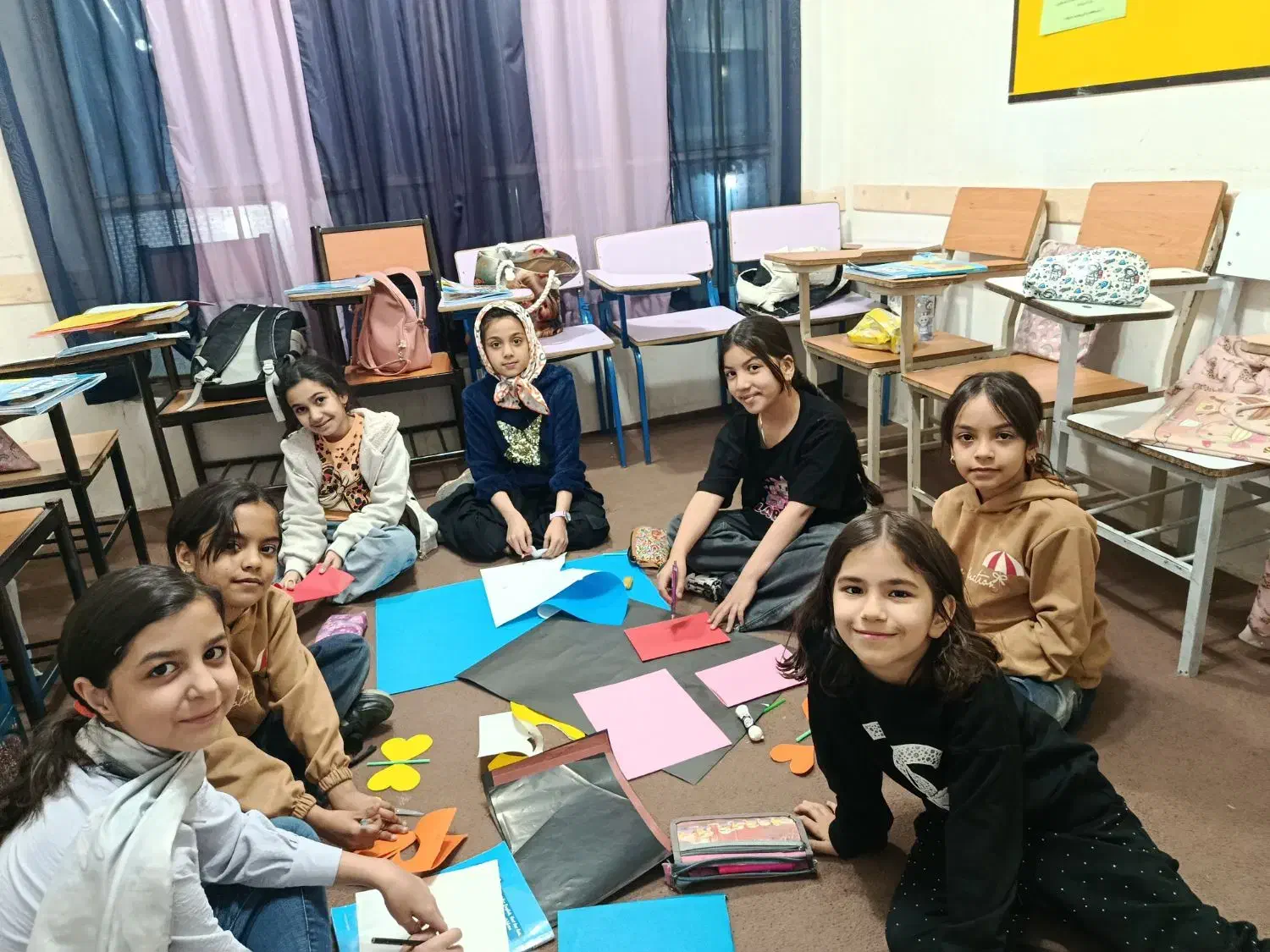 مدرس زبان|خدمات آموزشی|مشهد, رده|دیوار