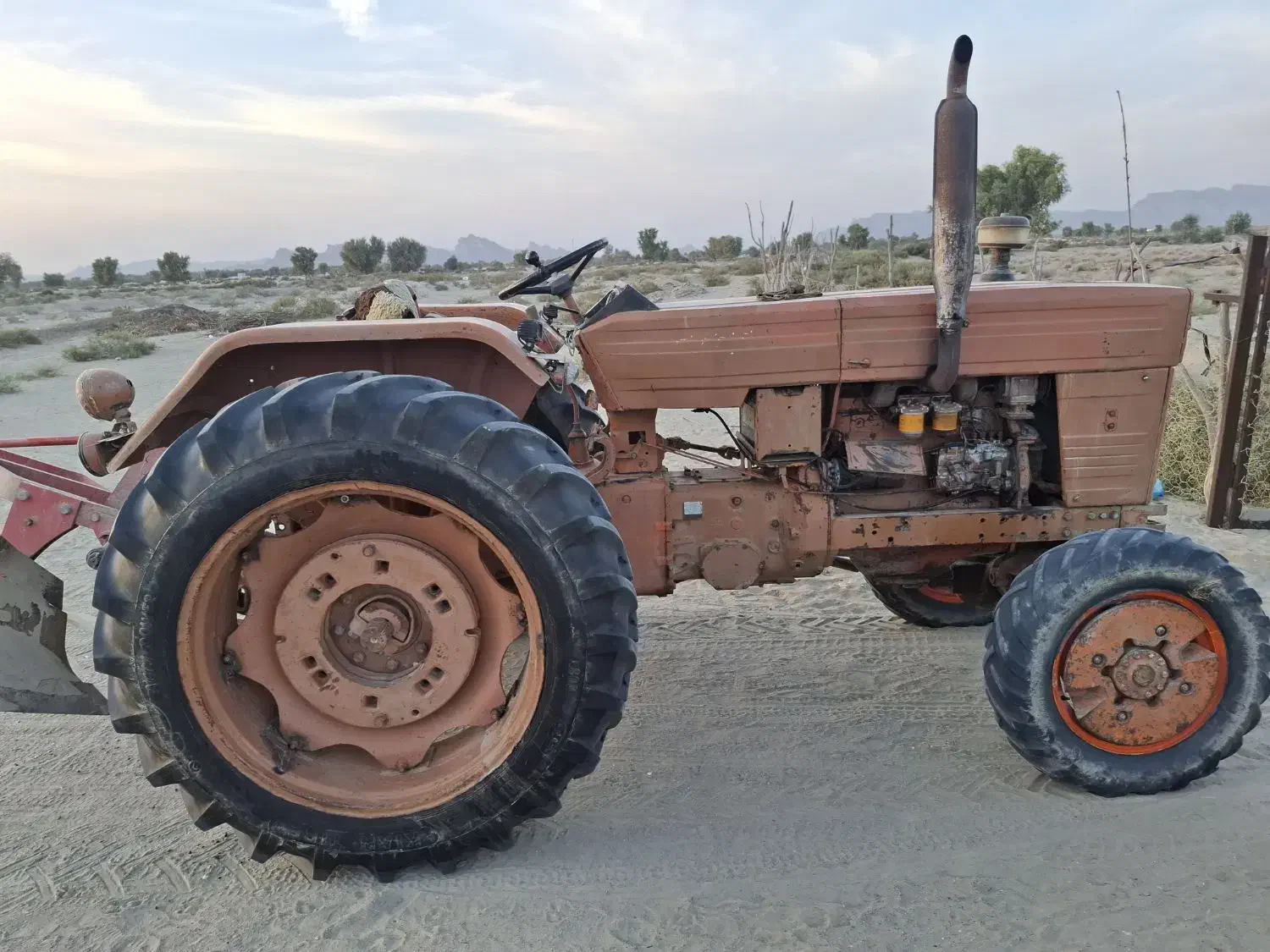 تراکتور رومانی جفت|خودرو سنگین|لیردف, |دیوار