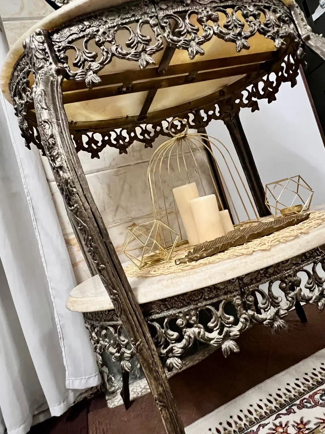 آیینه و شمعدان جهیزیه|آینه|ری, دیلمان|دیوار