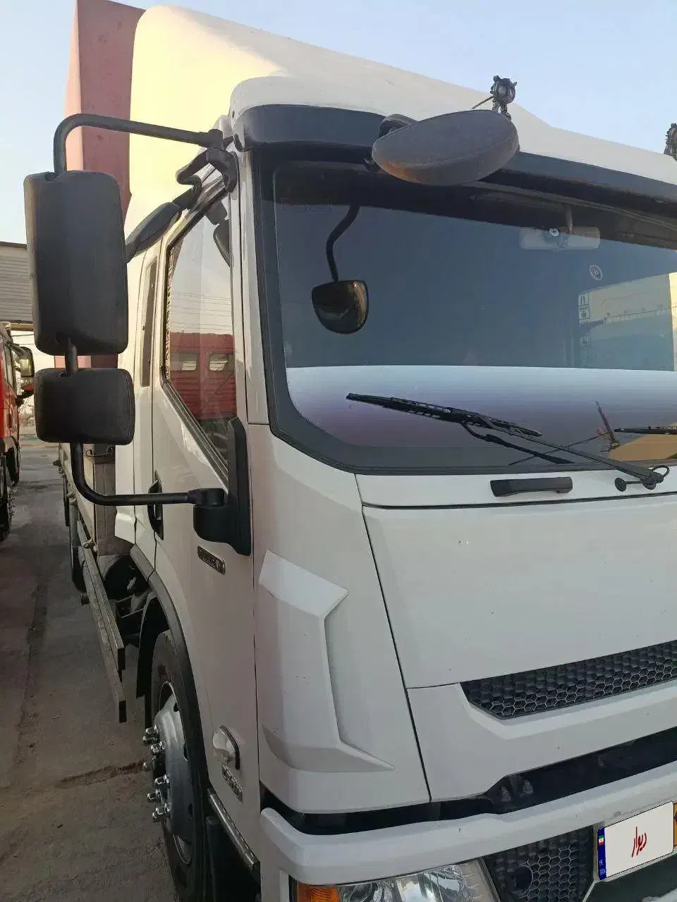 یوجین ۱۱ تن مدل ۴۰۳ پلمپ بیرنگ|خودرو سنگین|احمدآبادمستوفی, |دیوار