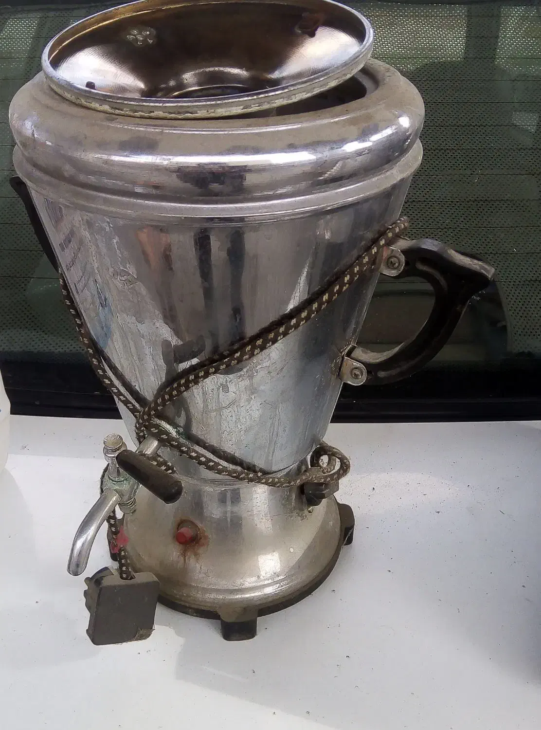 سماوور قدیمی|کلکسیون اشیاء عتیقه|ارومیه, |دیوار