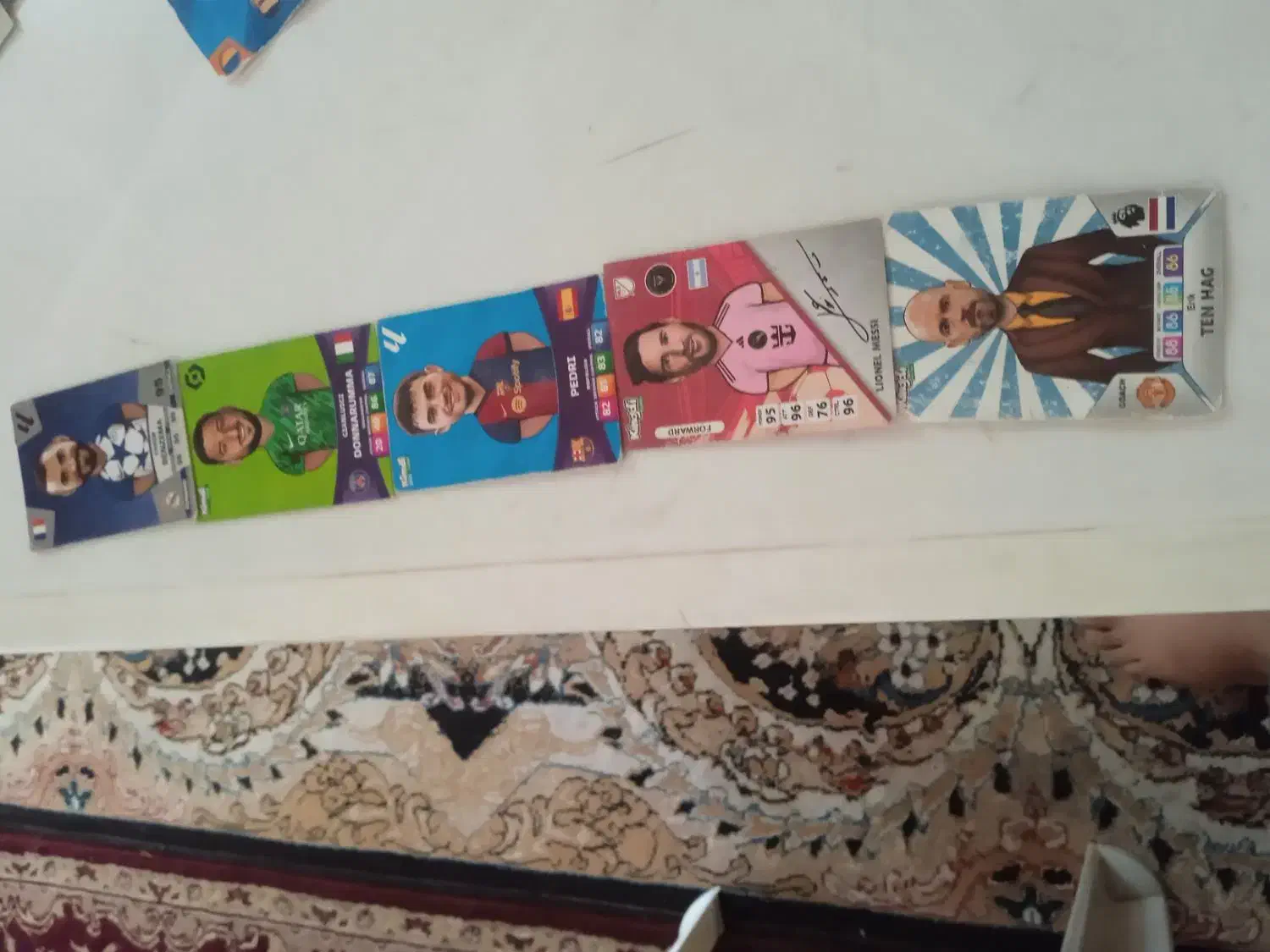 کمدی|اسباب‌‌بازی|خلیفان, |دیوار