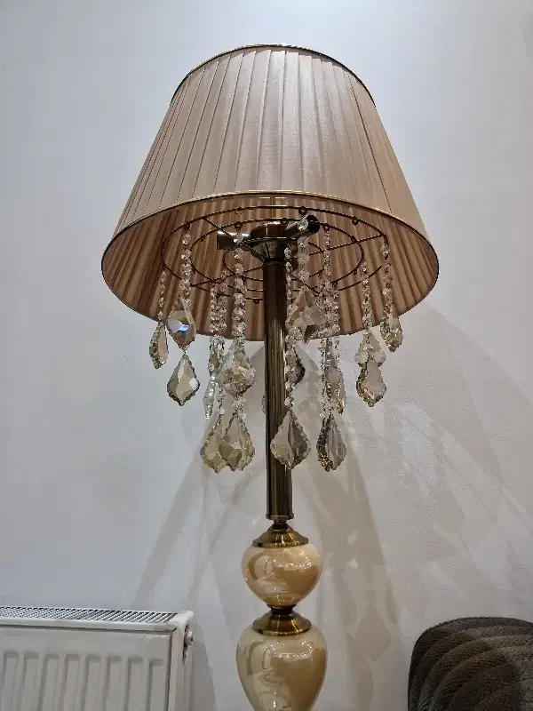 فروش آباژور نو نو خوشگل|چراغ خواب و آباژور|تهران, گلستان (شهرک راه آهن)|دیوار