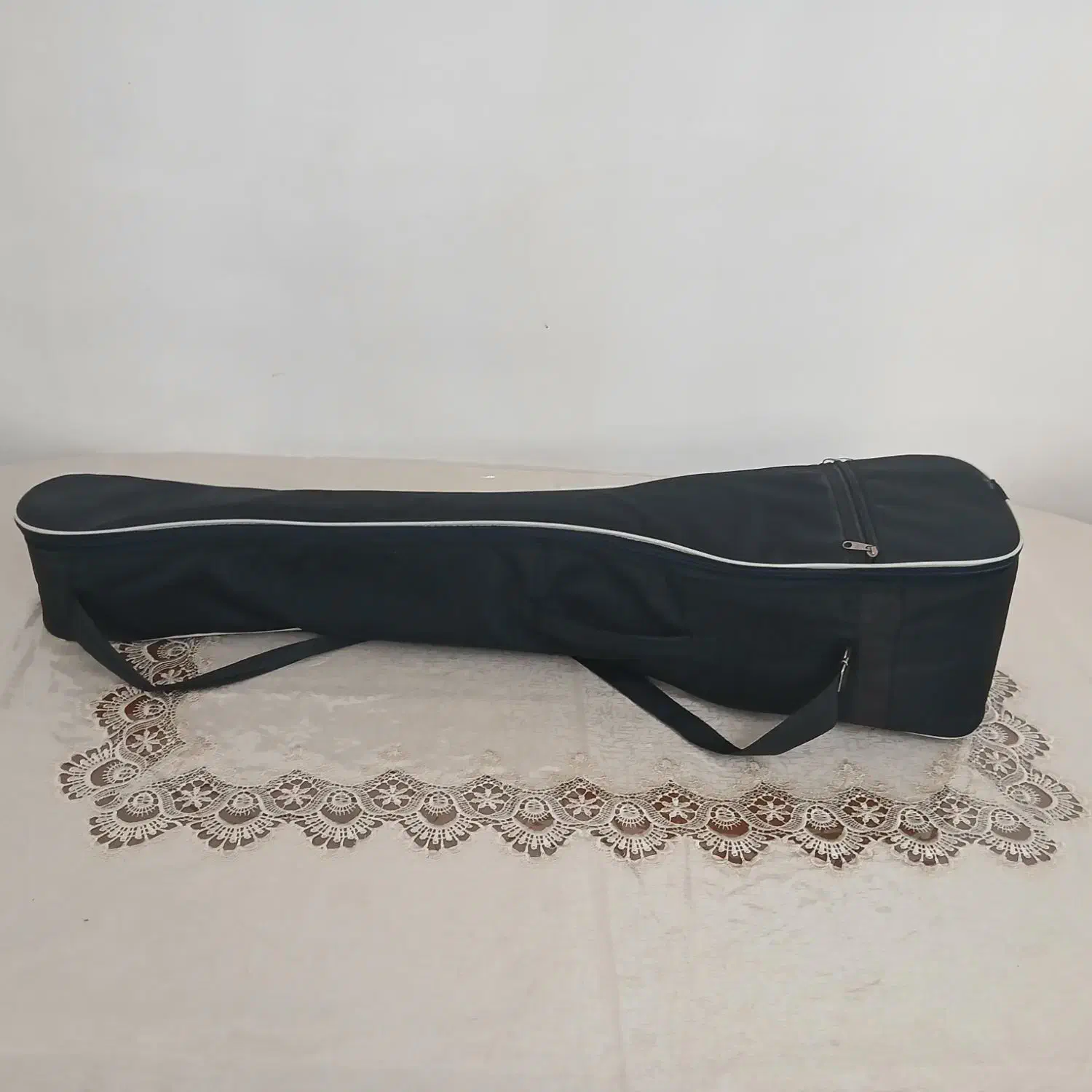 تار آذری|سازهای سنتی|تبریز, |دیوار