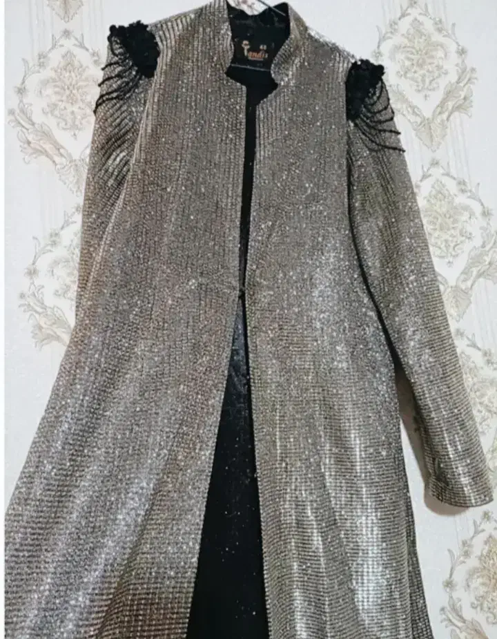 مانتو مجلسی|لباس|پاکدشت, پاکدشت (مامازند)|دیوار