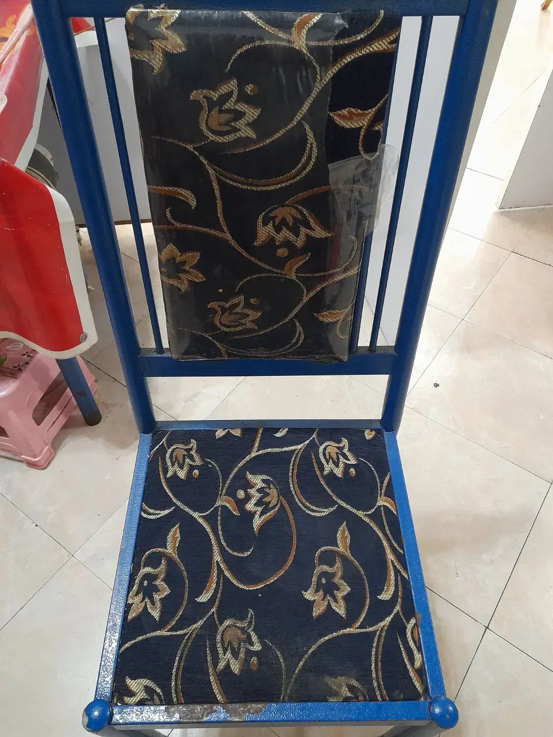 فروش صندلی و میز تاشو رستورانی|میز و صندلی غذاخوری|خوی, |دیوار