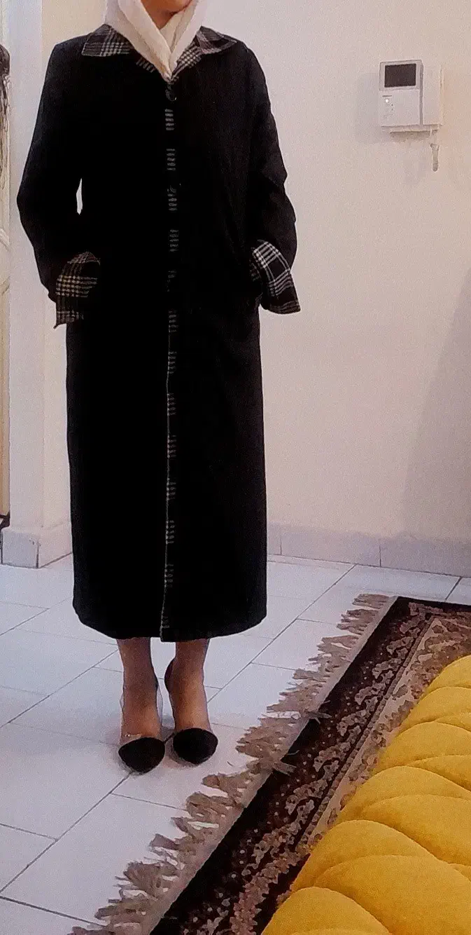 پالتوزنانه|لباس|مشهد, نیروی هوایی|دیوار