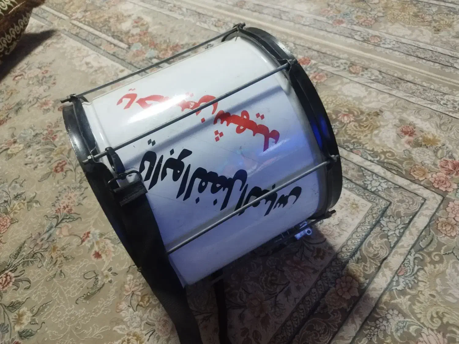 طبل|درام و پرکاشن|اصفهان, شهریار|دیوار