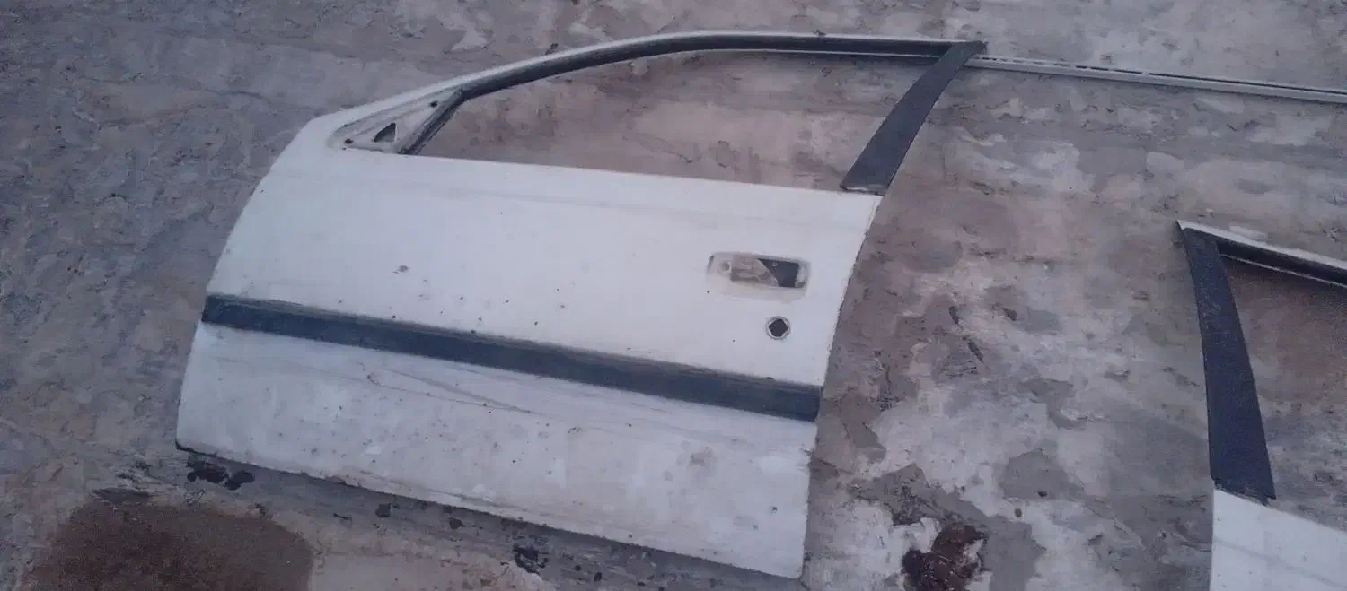 در ماشین و جعبه و گلگیر|قطعات یدکی و لوازم جانبی|جوانرود, |دیوار