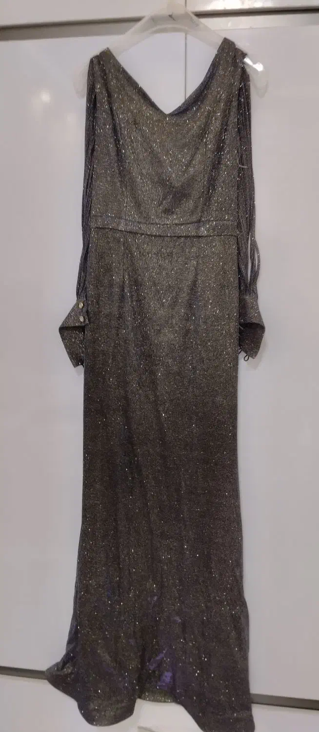 دوعدد لباس مجلسی با قیمت مناسب بفروش میرسد|لباس|فرخشهر, |دیوار