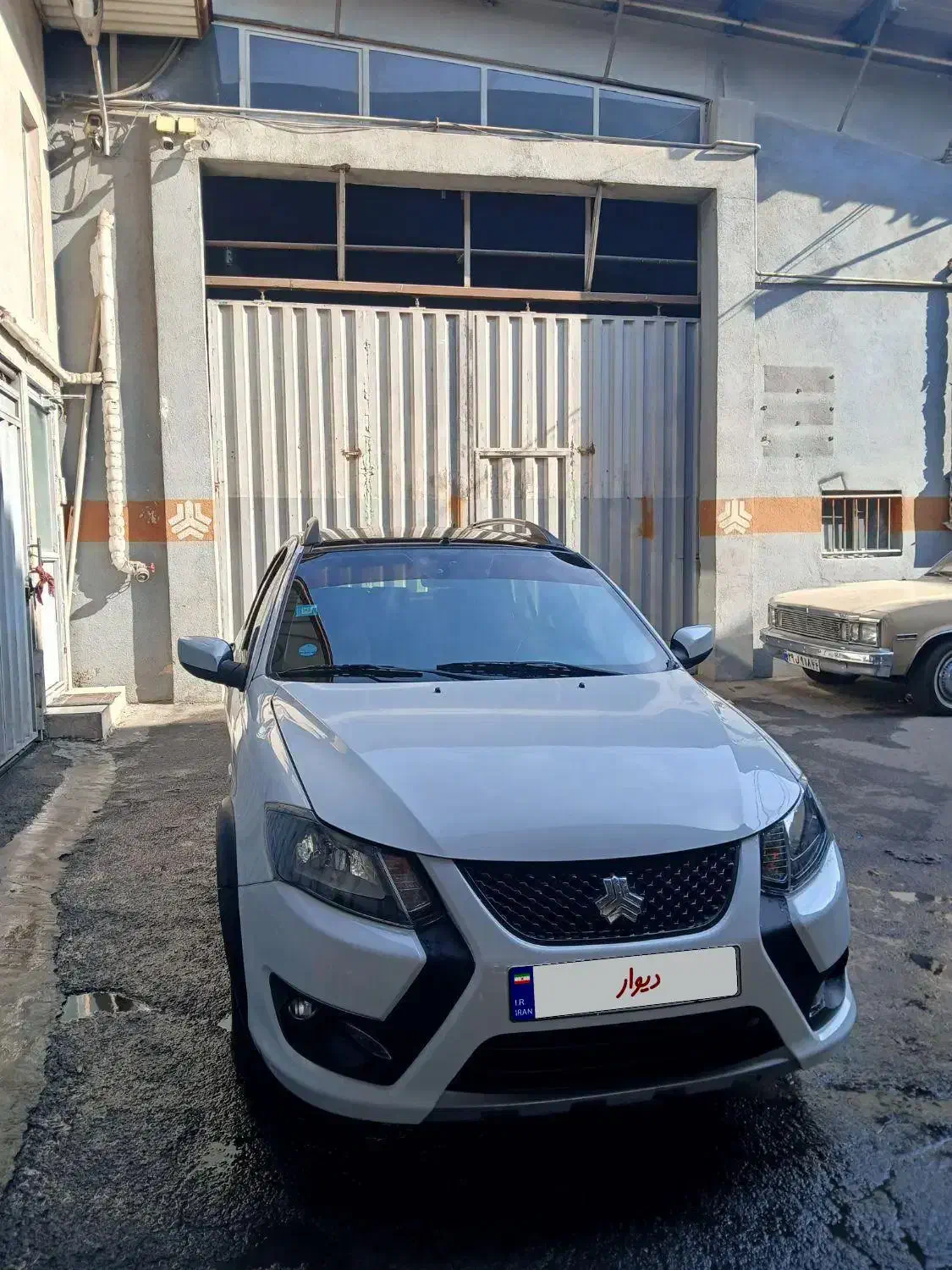 کوییک ار اس ۴۰۲ بدون رنگ|خودرو سواری و وانت|کرج, شهرک احمدیه‎|دیوار