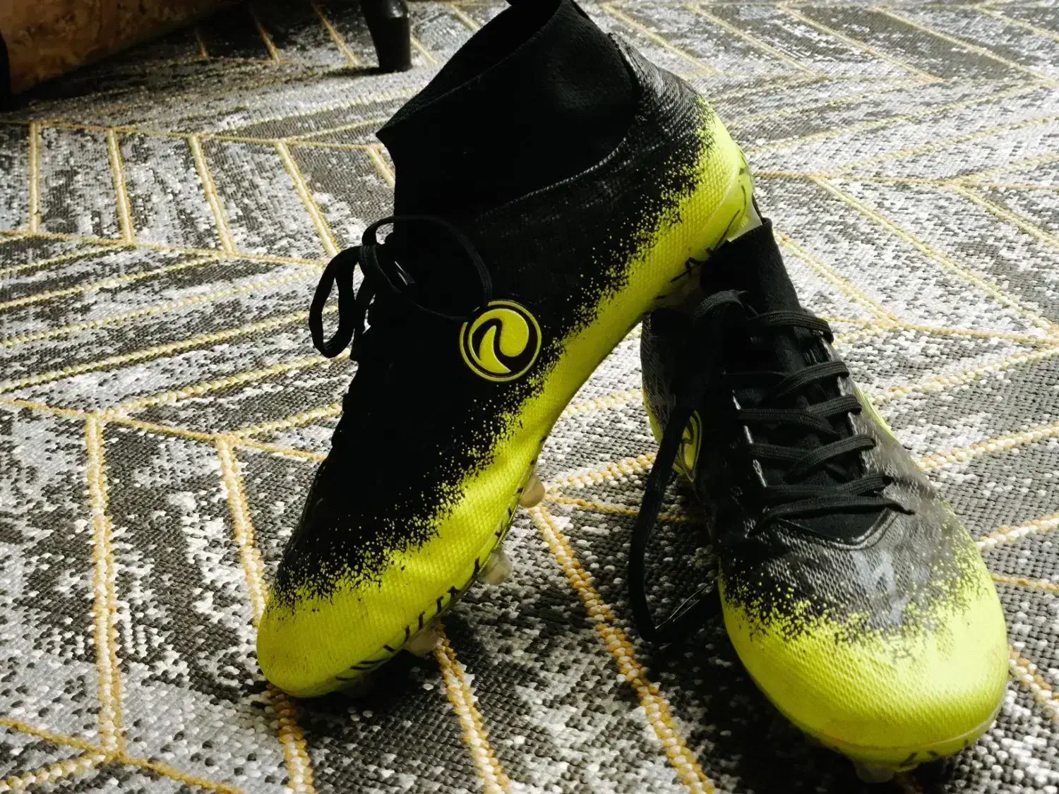 کفش فوتبال ساقدار پریما prima اورجینال -|ورزشهای توپی|اسلامشهر, مظفریه|دیوار