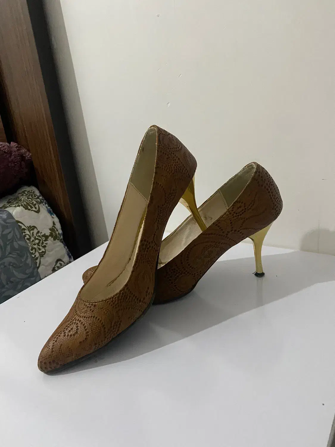 کفش مجلسی سایز ۴۰|کیف، کفش، کمربند|گنبد کاووس, |دیوار