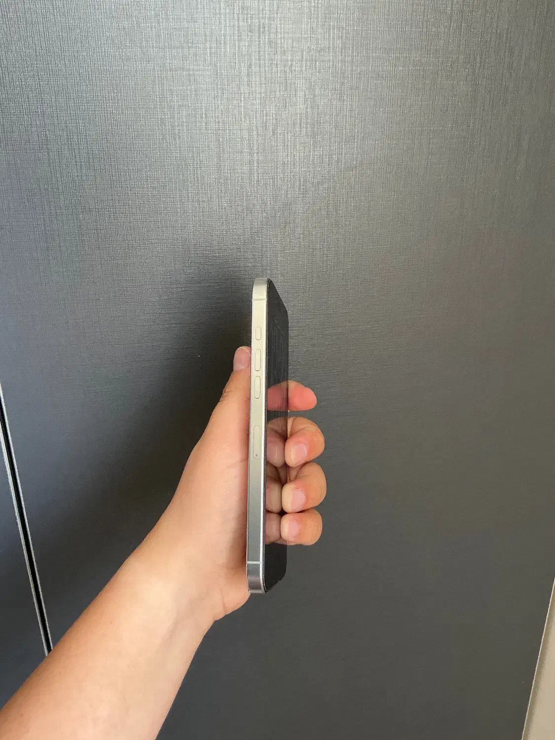 Iphone 16 pro max 256GB za/a white|موبایل|اصفهان, باغ نگاره|دیوار