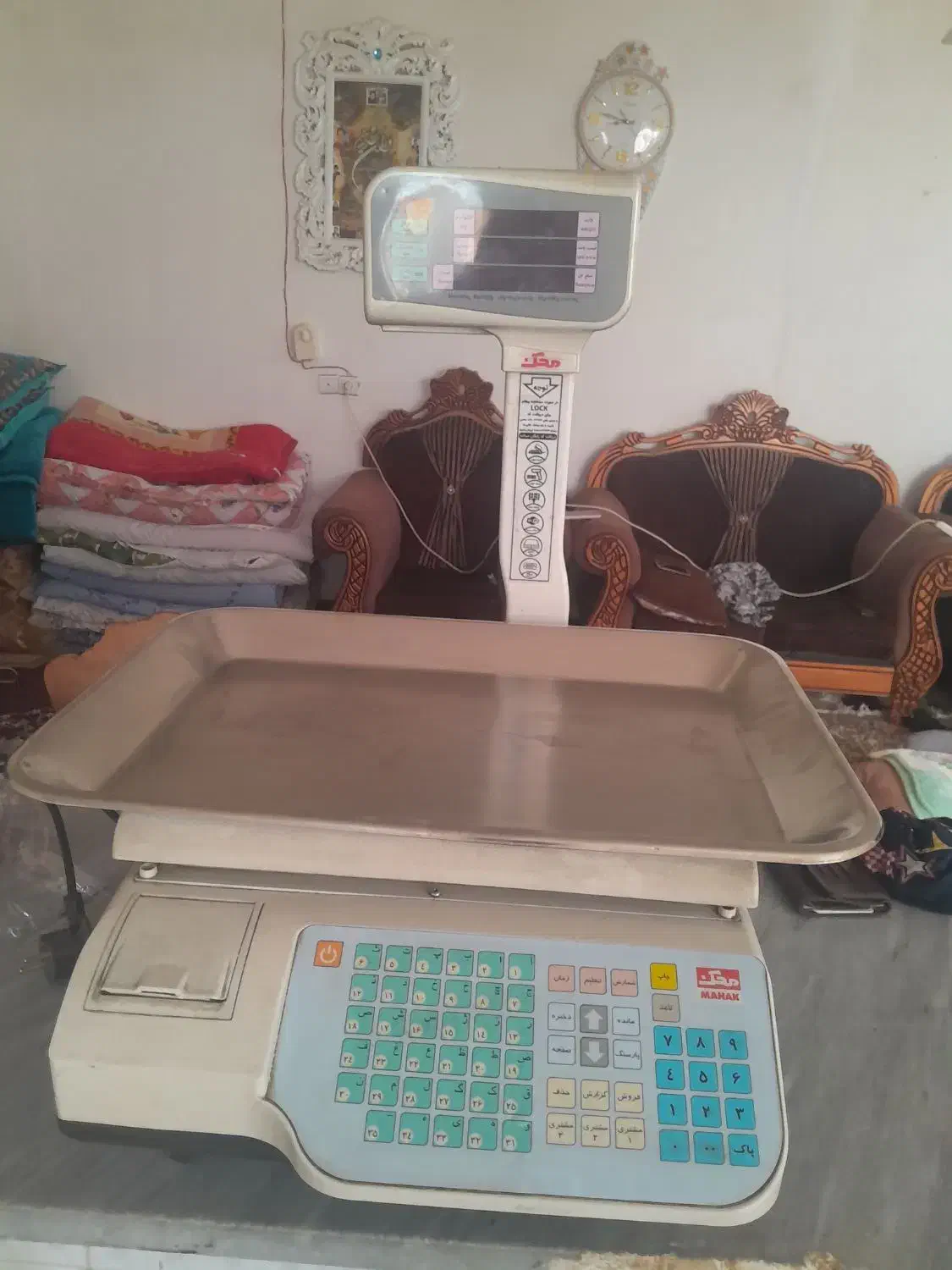 ترازو محک|فروشگاه و مغازه|زاوه, |دیوار