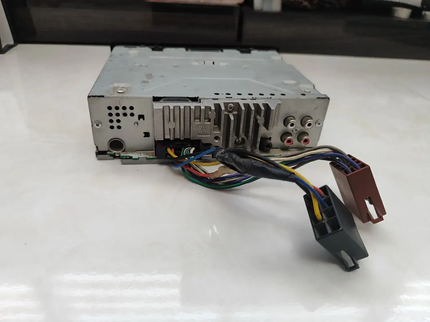 ضبط پایونیر مدل2550UIچهار خروجی کاملاً سالم هشتگرد|قطعات یدکی و لوازم جانبی|هشتگرد, شهرک گلها|دیوار