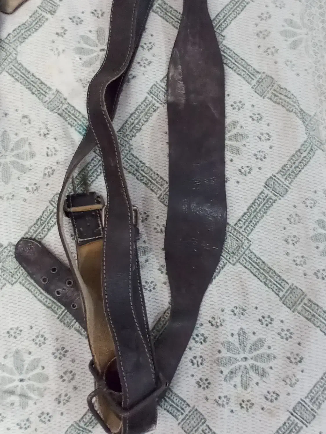 کمر چهل چراغ.3عدد|کیف، کفش، کمربند|مهاجران, |دیوار