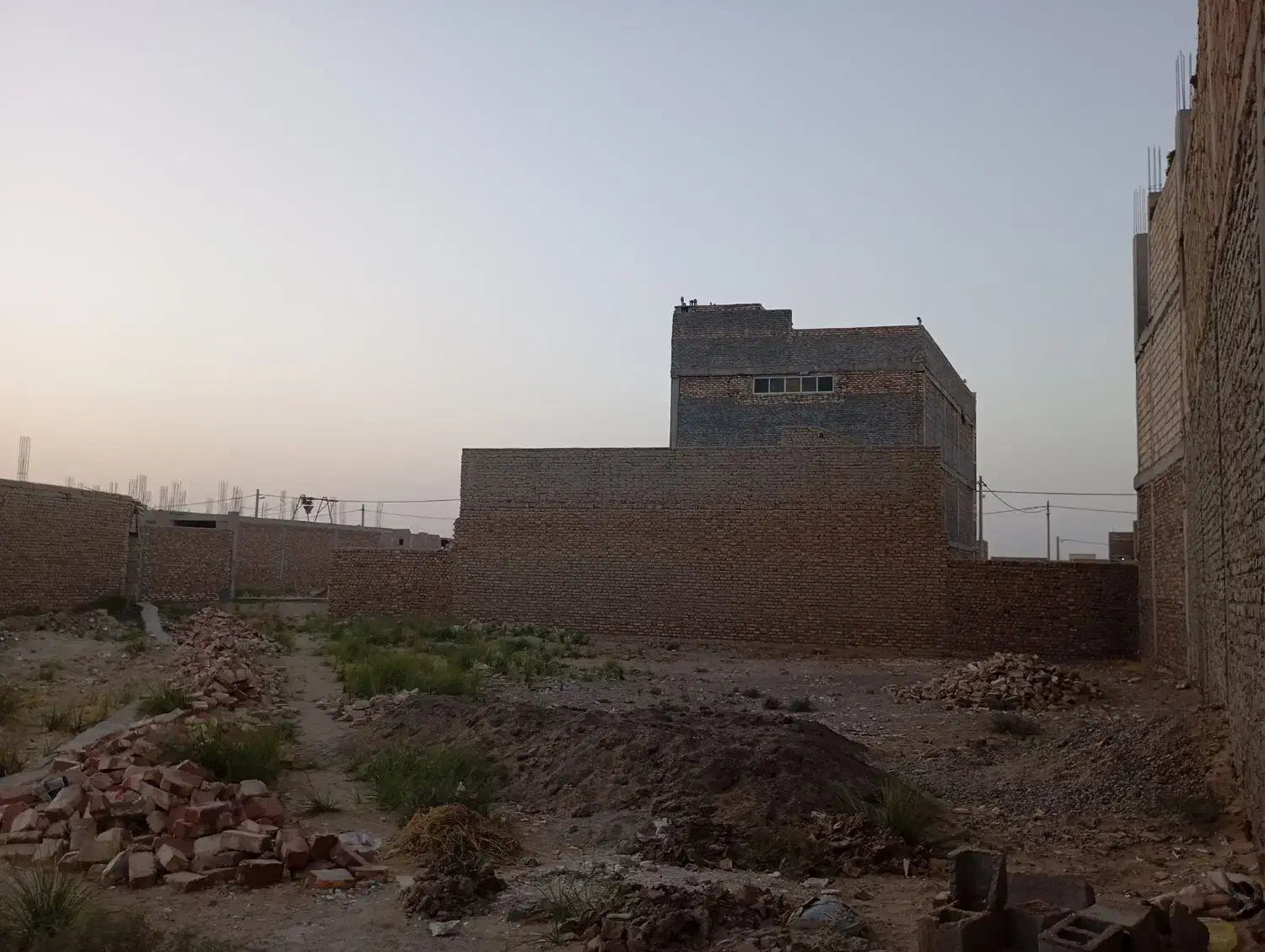 زمین مسکونی و تجاری.شهر دوستمحمد|فروش زمین و ملک کلنگی|زابل, |دیوار