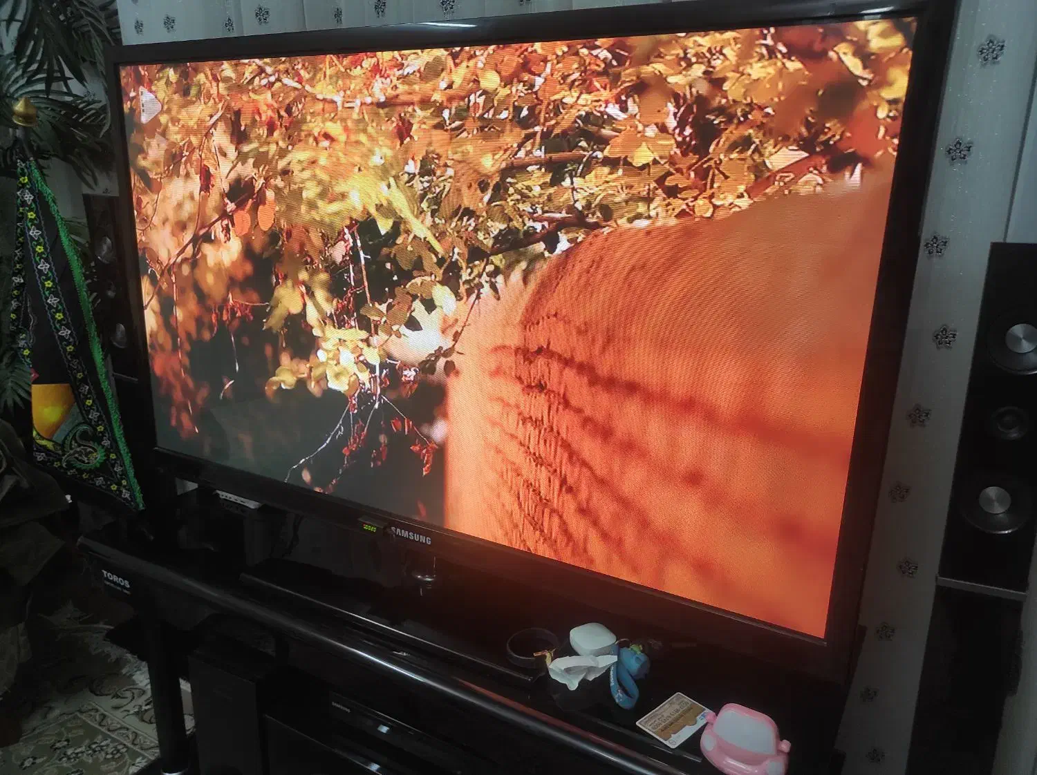 تلویزیون سامسونگ 51اینچ|تلویزیون و پروژکتور|بروجرد, |دیوار