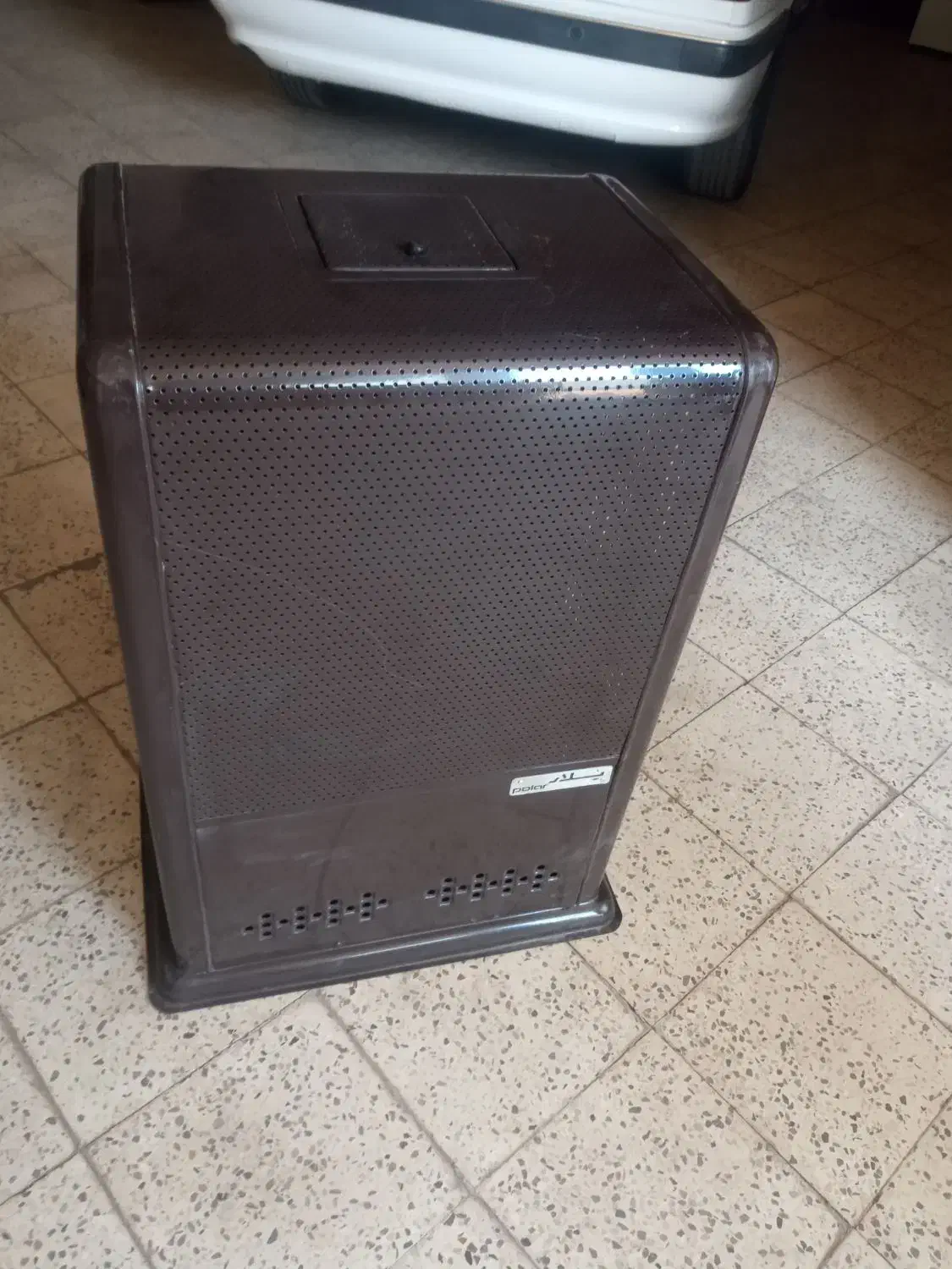 بخاری نفتی کاربرانی پولا ر در حد نو|بخاری، هیتر، شومینه|اقبالیه, |دیوار