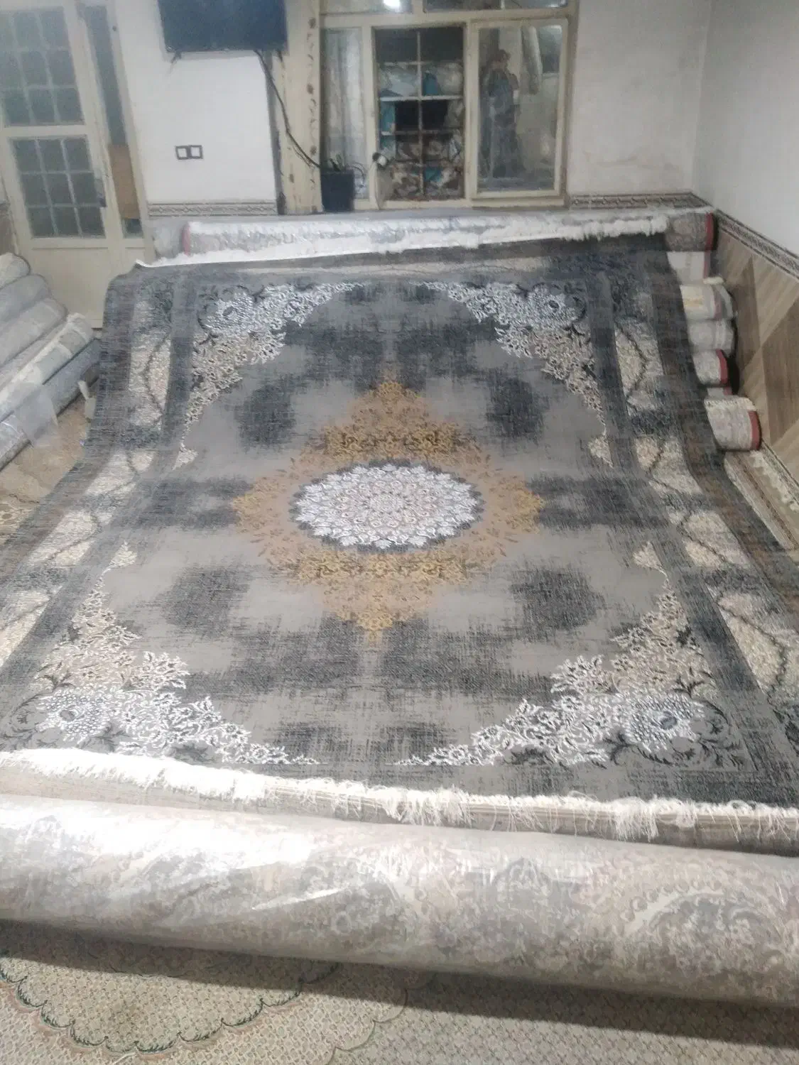 فرش آی کی|فرش|شیراز, شهرک رضوان|دیوار