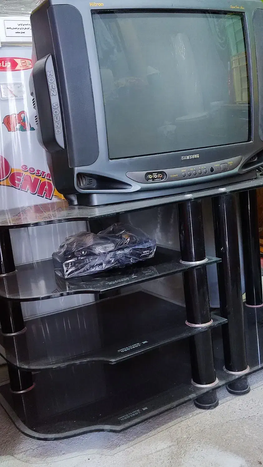 تلویزیون 21اینچ سامسونگ با دیجیتال|تلویزیون و پروژکتور|خورموج, |دیوار