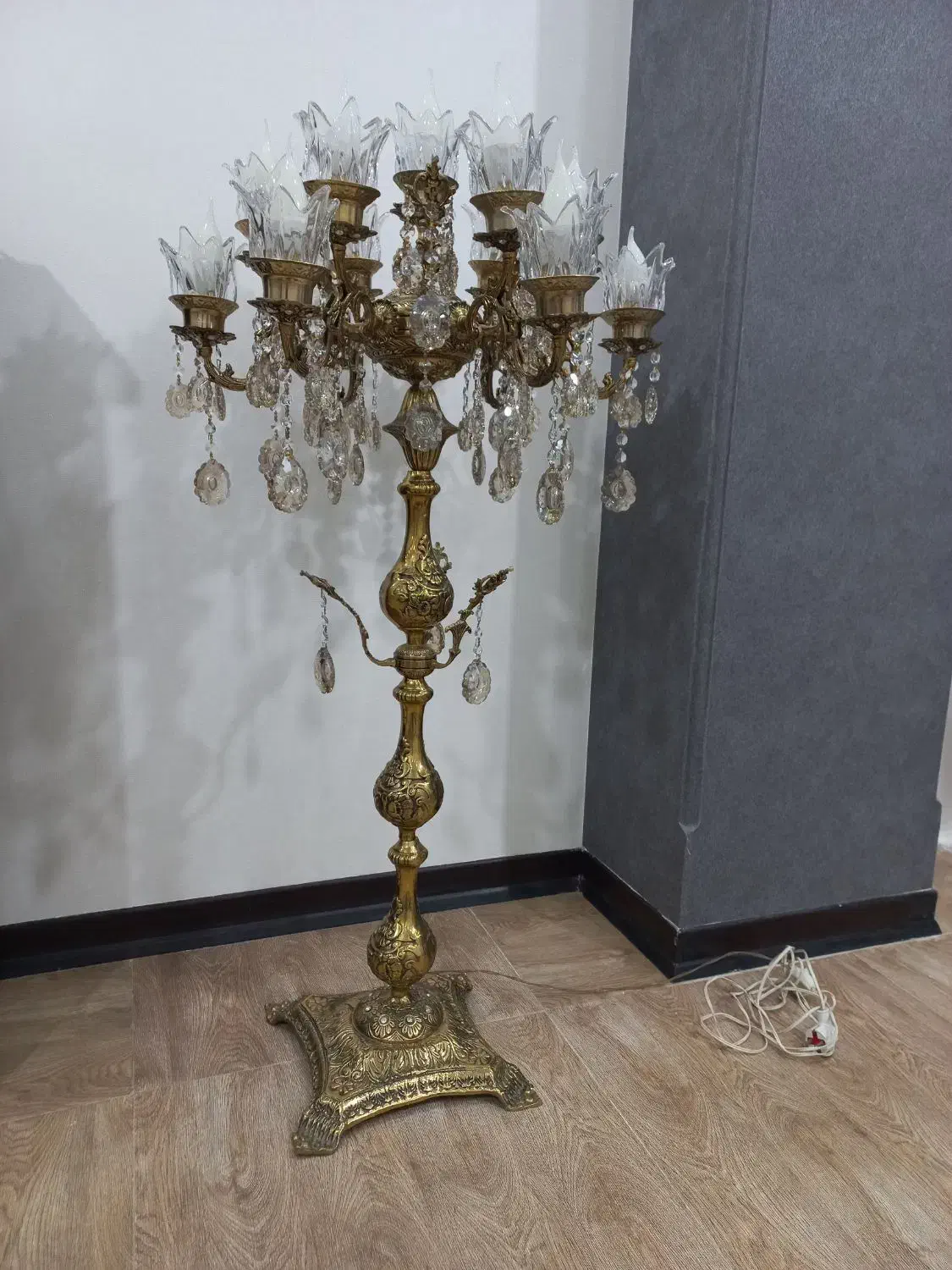 کنارسالنی برنز (یالوسترزمینی)|لوستر و چراغ آویز|نسیمشهر, |دیوار