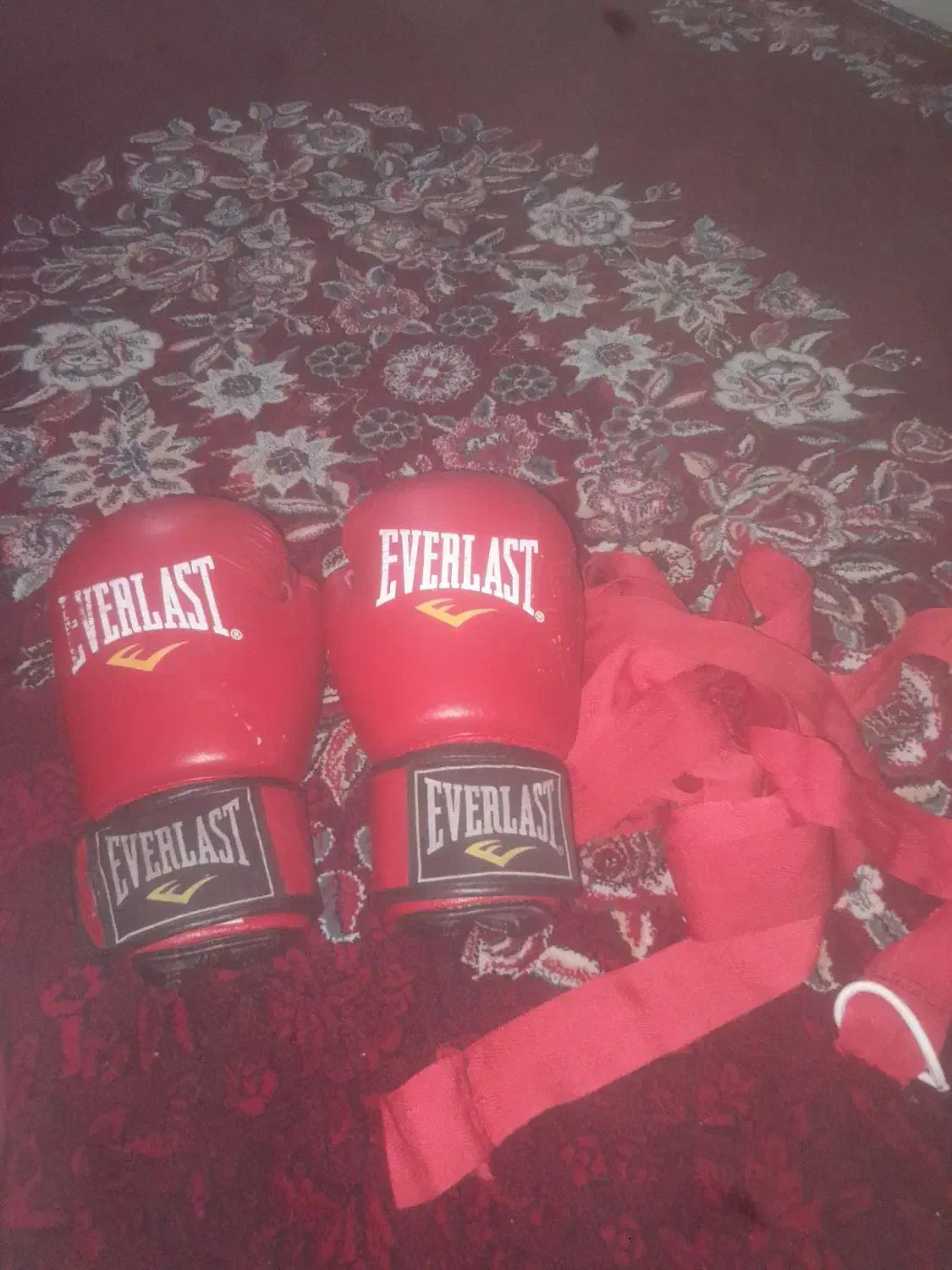 دست کش بوکس و کیسه بوکس و میت|تجهیزات ورزشی|ایوان, |دیوار