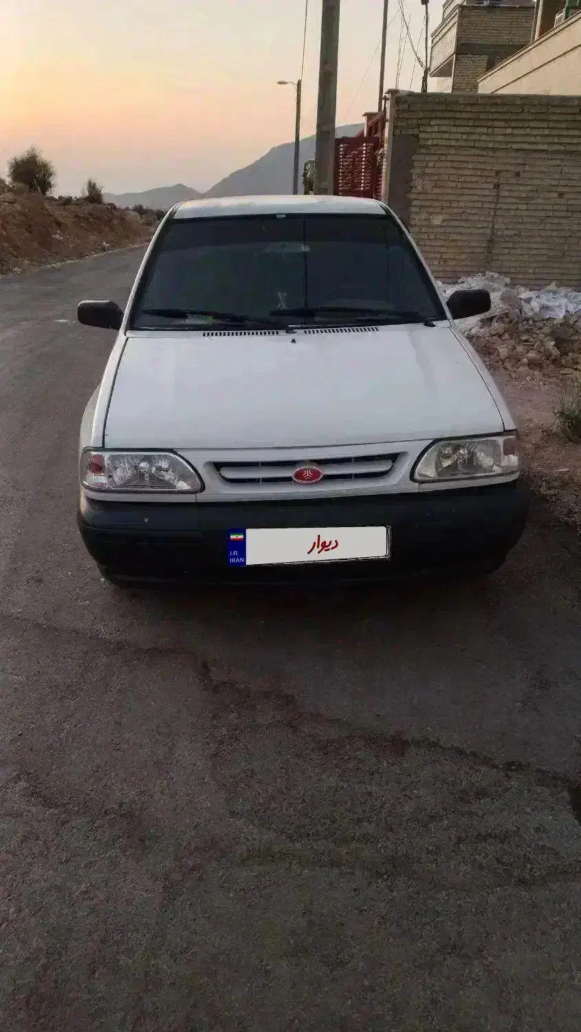 پراید مدل۸۱.بدونه ضربه چند جاش صاف کاری بدون رنگ|خودرو سواری و وانت|استهبان, |دیوار