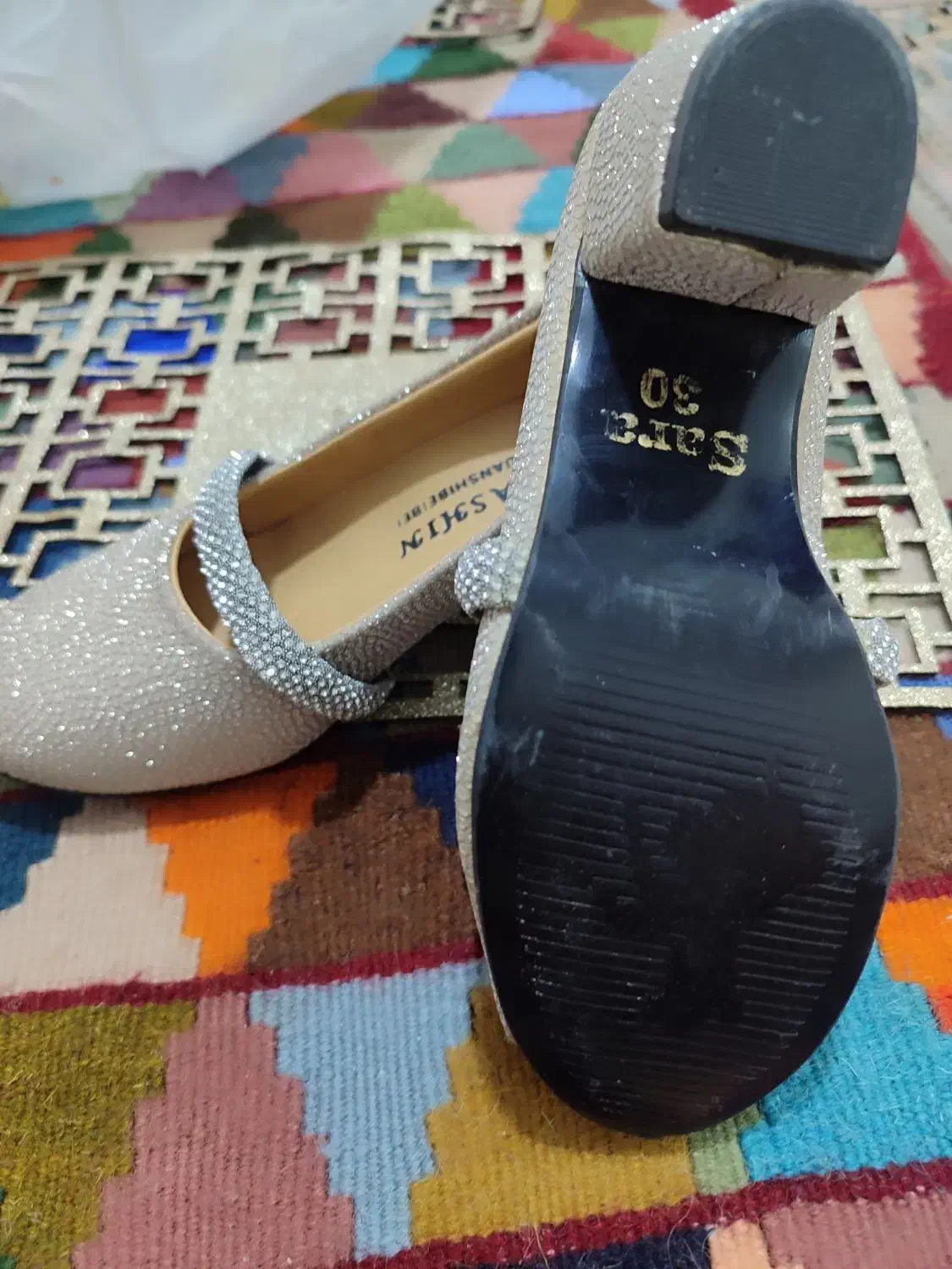 کفش مجلسی دخترانه|کفش و لباس بچه|قم, وادی السلام|دیوار