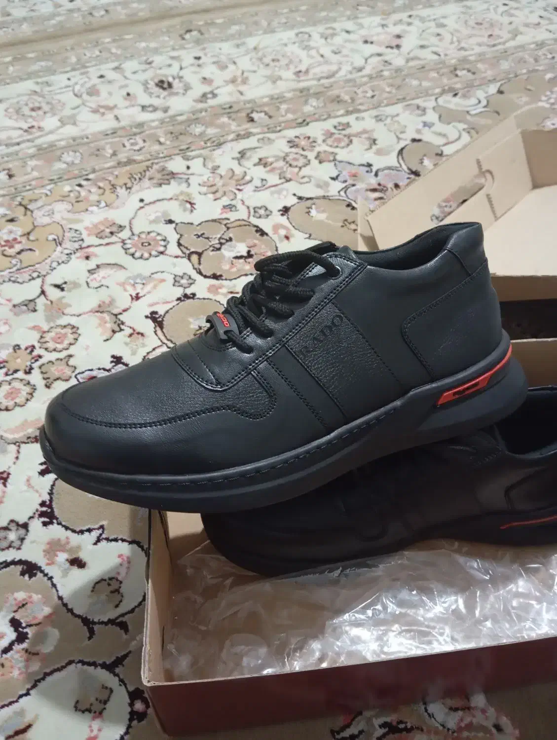 کتونی مردانه|کیف، کفش، کمربند|گرمدره, |دیوار