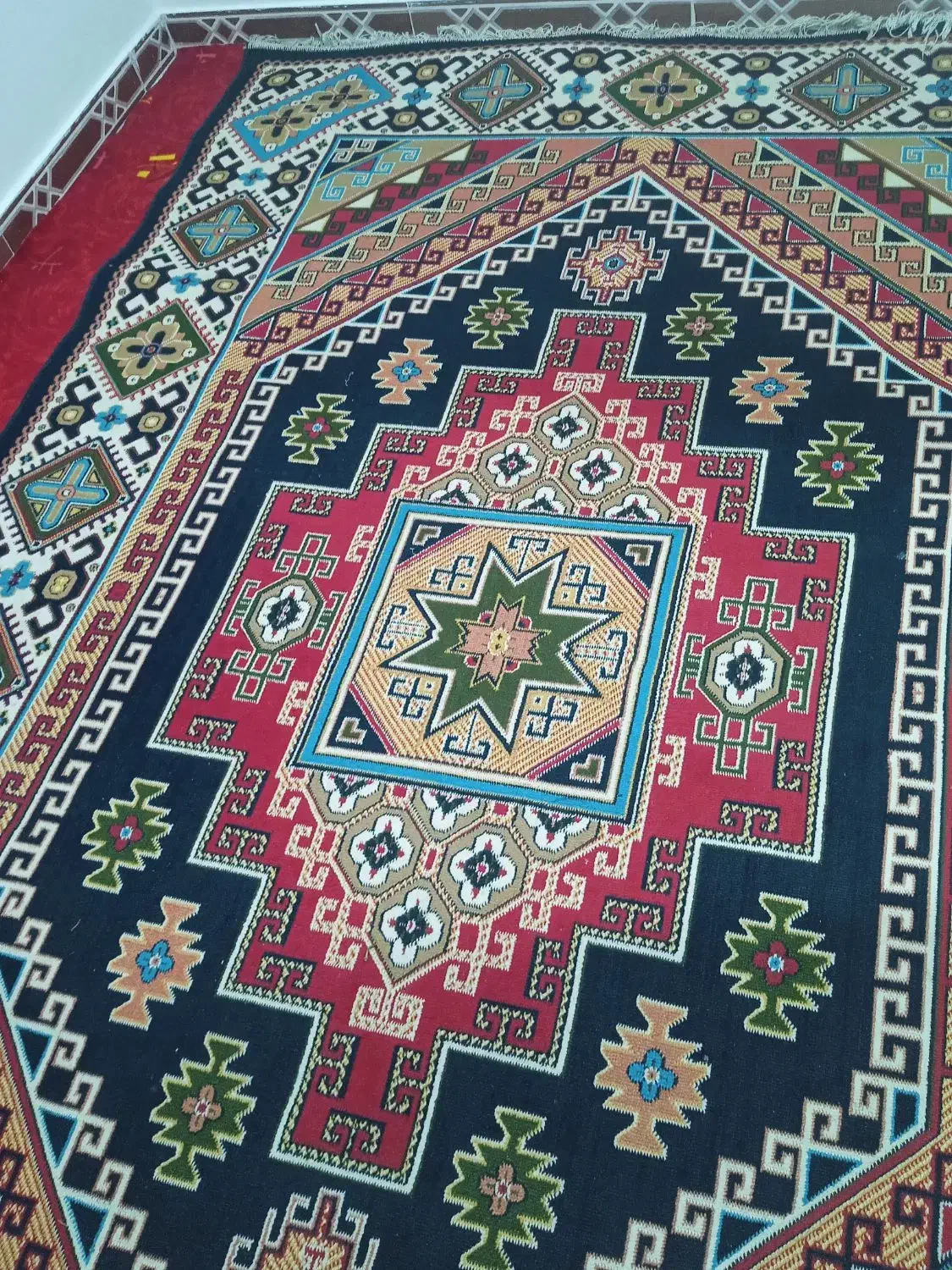 گلیم فرش|گلیم، جاجیم، گبه|سلمان‌شهر, |دیوار