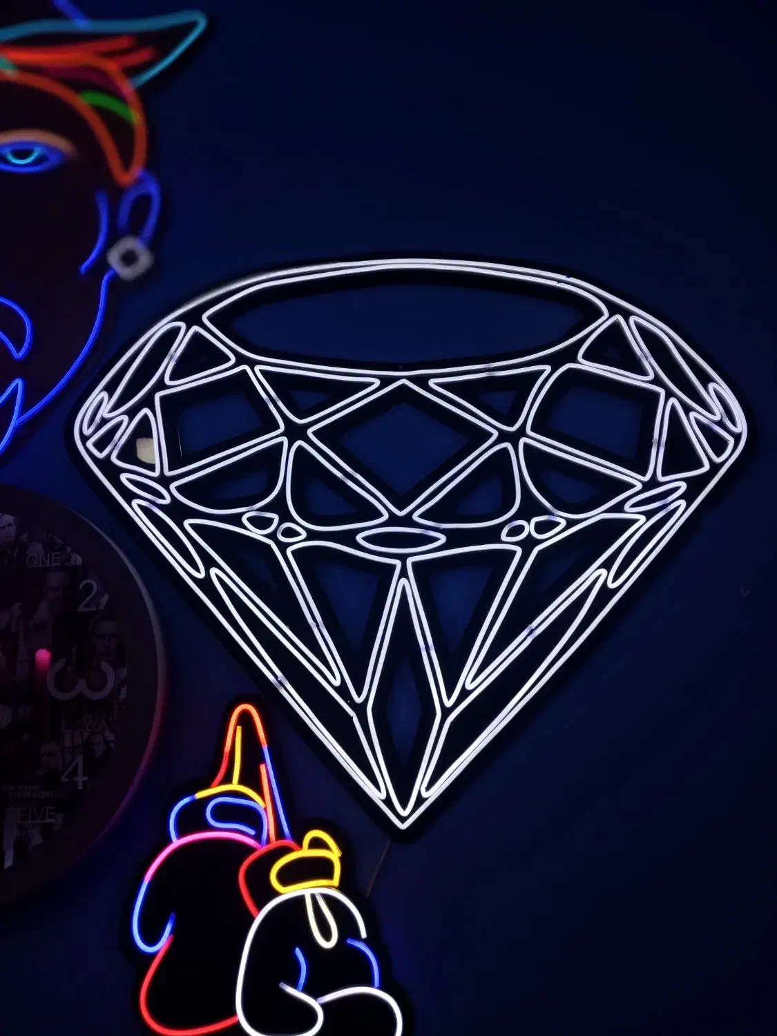 ساخت تخصصی تابلو نئون ، ارسال به سراسر کشور|ریسه و چراغ تزئینی|فردوسیه, |دیوار