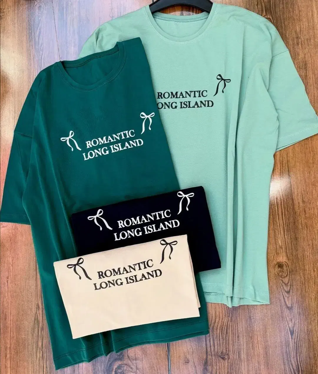 پوشاک بانوان|لباس|شیروان (خراسان), |دیوار