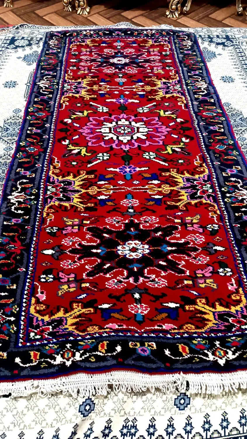 فرش دستبافت کناره تازه بافته شده ۱متر در ۲۰۵|فرش|تبریز, |دیوار