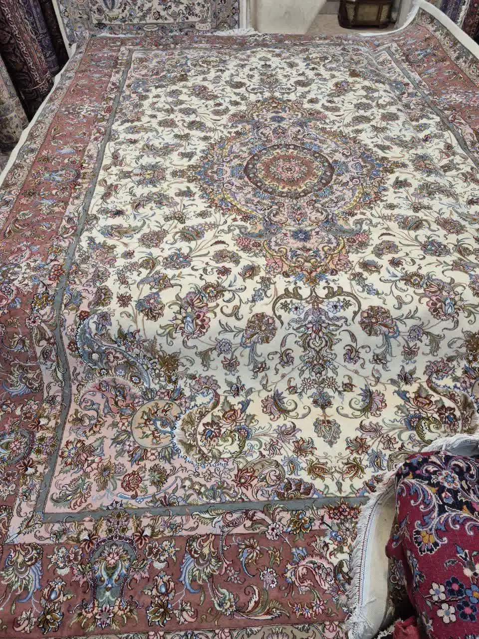 فرش دستبافت جفت ۲۴متری خطیبی تبریز|فرش|مشهد, عامل|دیوار