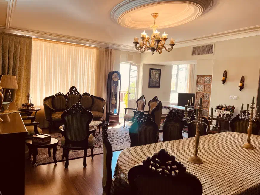 منزل دو طبقه|فروش خانه و ویلا|صدرا-فارس, فاز ۱|دیوار