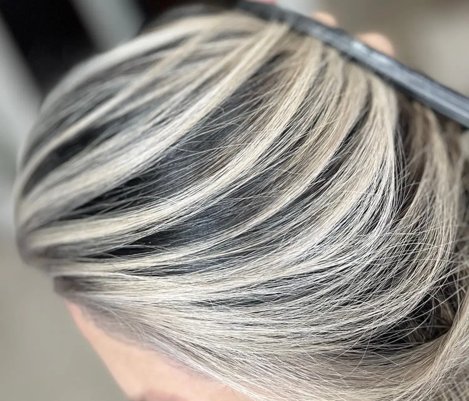 تخفیف رنگ و لایت و کراتین و پروتئین|خدمات آرایشگری و زیبایی|رشت, دروازه لاکان|دیوار